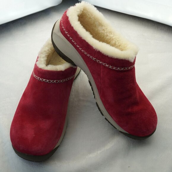 Merrell Red Suede Shearling Slip-On Clogs Size 8.5 Winter Wool Lined Comfort Mul - Picture 1 of 12